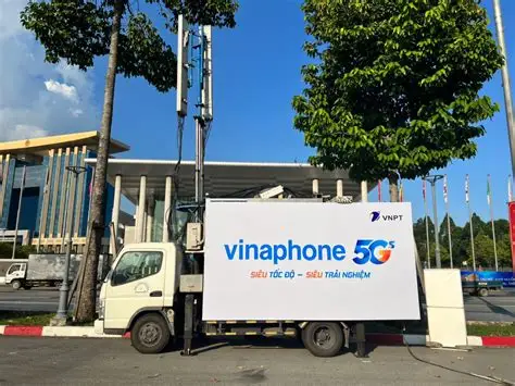 Triển khai kênh truyền cho Đài truyền hình Hà Nội; Triển khai xe lưu động, trạm dã chiến bổ sung sóng di động trong khu vực Trung tâm Hội nghị Quốc gia.