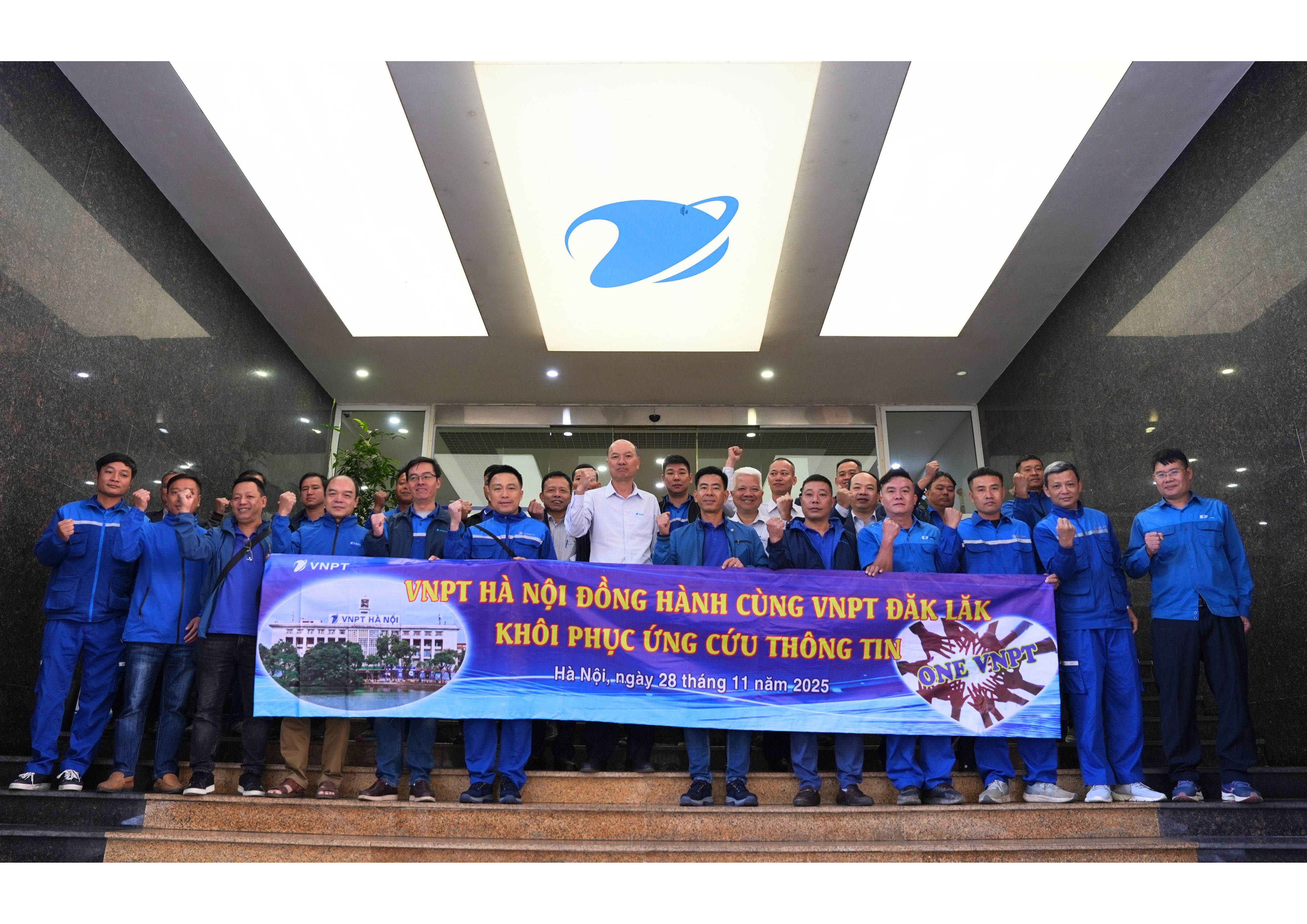 Đoàn công tác VNPT Hà Nội lên đường hỗ trợ VNPT Đăk Lắk