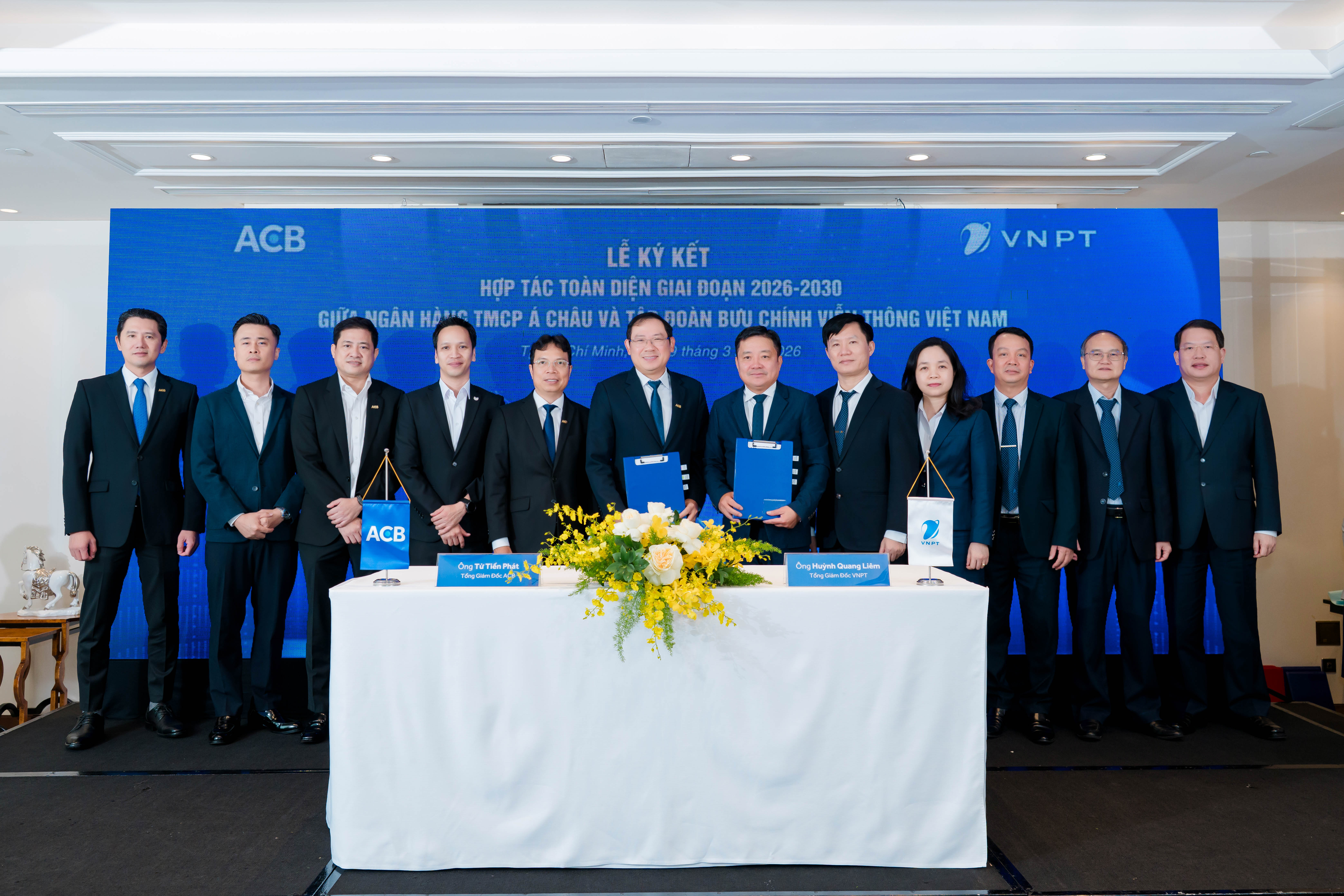 ACB và VNPT hợp tác toàn diện, mở rộng hệ sinh thái tài chính – công nghệ, thúc đẩy chuyển đổi số